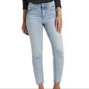 Aero Classic High-rise jeans